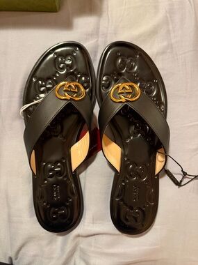 Gucci Black Leather Sandals with Gold Double-G Accent
